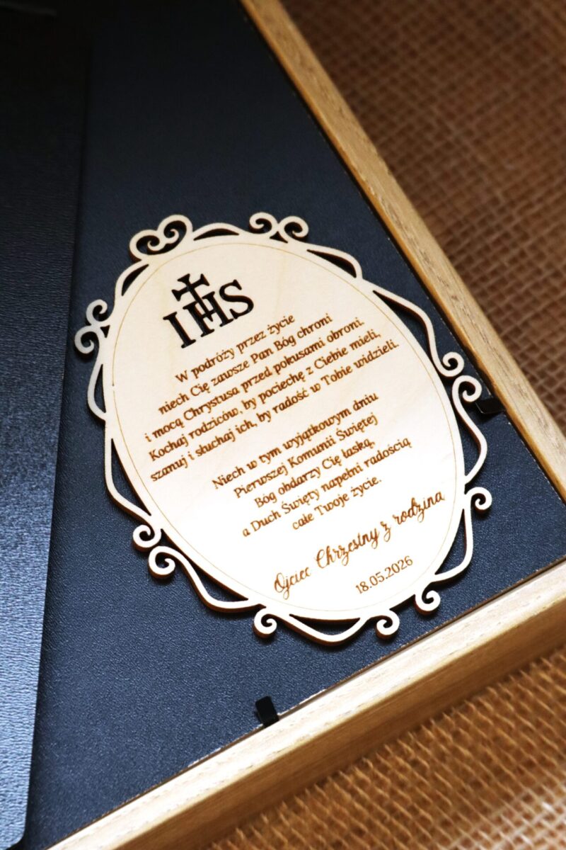 Pamiątka I Komunii Świętej Ramka 3D z ikoną Jezusa Miłosiernego