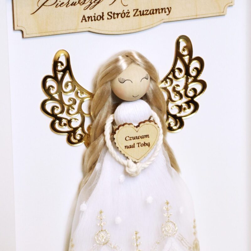 Anioł Stróż z makramy w ramce z okazji I Komunii Świętej