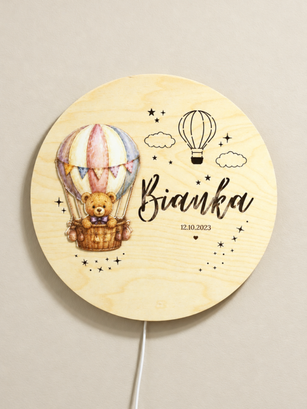 Lampka z imieniem Miś w balonie dla dziewczynki