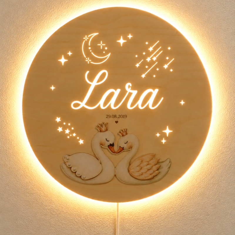 Lampka z imieniem Łabędzie