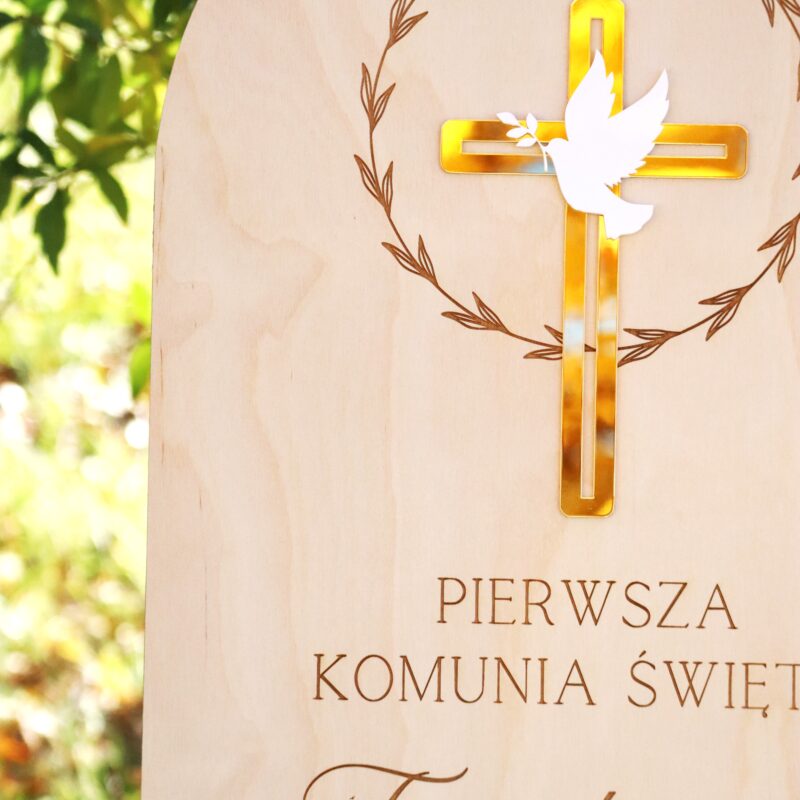 IMG_9375 Półokrągła tablica powitalna na I Komunię Świętą